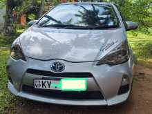 Toyota Aqua 2014 Car