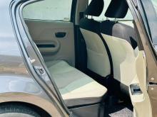 https://riyasewana.com/uploads/toyota-aqua-41655266576.jpg