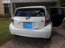 https://riyasewana.com/uploads/toyota-aqua-4170043162.jpg