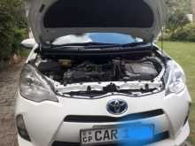 https://riyasewana.com/uploads/toyota-aqua-4170043464.jpg