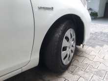 https://riyasewana.com/uploads/toyota-aqua-4170043825.jpg