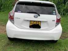 https://riyasewana.com/uploads/toyota-aqua-420184522632.jpg