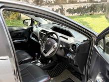https://riyasewana.com/uploads/toyota-aqua-48382124151.jpg