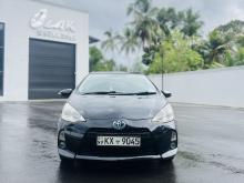 https://riyasewana.com/uploads/toyota-aqua-511384317783.jpg