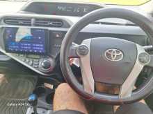 https://riyasewana.com/uploads/toyota-aqua-5125346554.jpg