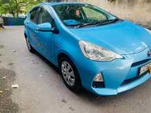 https://riyasewana.com/uploads/toyota-aqua-512535722852.jpg