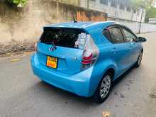 https://riyasewana.com/uploads/toyota-aqua-512535722853.jpg