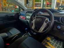 https://riyasewana.com/uploads/toyota-aqua-5172806422.jpg
