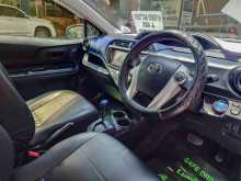 https://riyasewana.com/uploads/toyota-aqua-5174433992.jpg