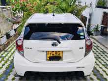 https://riyasewana.com/uploads/toyota-aqua-518305022132.jpg