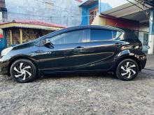 https://riyasewana.com/uploads/toyota-aqua-519133117535.jpg