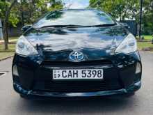 https://riyasewana.com/uploads/toyota-aqua-5191920453.jpg