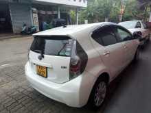 https://riyasewana.com/uploads/toyota-aqua-592326622.jpg