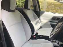 https://riyasewana.com/uploads/toyota-aqua-610134122412.jpg