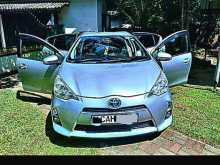 Toyota Aqua 2014 Car