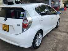 https://riyasewana.com/uploads/toyota-aqua-61728474753.jpg