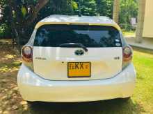 https://riyasewana.com/uploads/toyota-aqua-7151634273.jpg