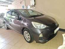 https://riyasewana.com/uploads/toyota-aqua-8160852945.jpg