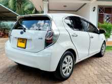 https://riyasewana.com/uploads/toyota-aqua-870742584.jpg