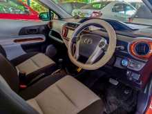 https://riyasewana.com/uploads/toyota-aqua-893520712.jpg