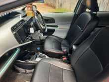 https://riyasewana.com/uploads/toyota-aqua-8944384333.jpg