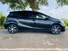 https://riyasewana.com/uploads/toyota-aqua-98362017115.jpg