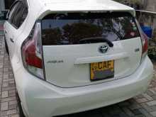 https://riyasewana.com/uploads/toyota-aqua-9934004772.jpg