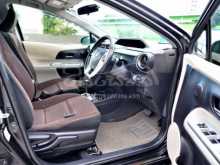 https://riyasewana.com/uploads/toyota-aqua-black-2012-1112561112232.jpg