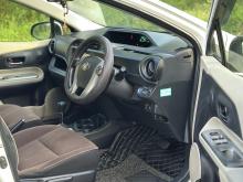 https://riyasewana.com/uploads/toyota-aqua-g-1110180117356.jpg