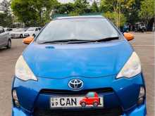 Toyota Aqua G Grade 2012 Car