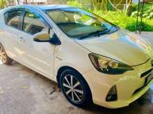 Toyota Aqua G Limited 2013 Car