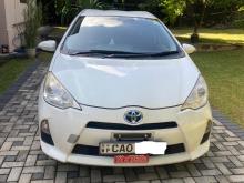 Toyota Aqua G Grade 2012 Car