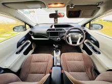 https://riyasewana.com/uploads/toyota-aqua-g-120201317915.jpg