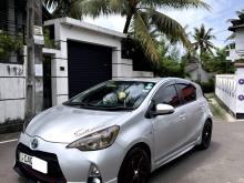 Toyota Aqua G Grade 2013 Car