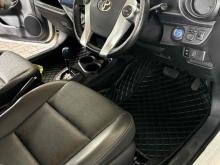 https://riyasewana.com/uploads/toyota-aqua-g-1416475724412.jpg