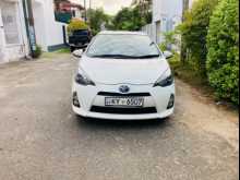 Toyota AQUA G Grade 2014 Car