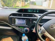 https://riyasewana.com/uploads/toyota-aqua-g-1495110596.jpg