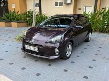 Toyota Aqua G Limited 2014 Car