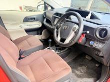 https://riyasewana.com/uploads/toyota-aqua-g-1520432924931.jpg