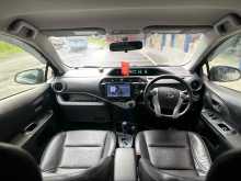 https://riyasewana.com/uploads/toyota-aqua-g-1522013122902.jpg