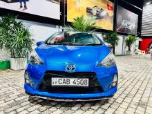 Toyota AQUA G LIMITED 2013 Car