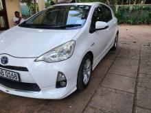 https://riyasewana.com/uploads/toyota-aqua-g-15830526522.jpg