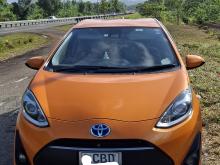 https://riyasewana.com/uploads/toyota-aqua-g-159361017814.jpg