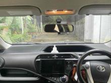 https://riyasewana.com/uploads/toyota-aqua-g-1611471024272.jpg