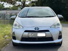 Toyota AQUA G GRADE 2013 Car