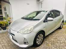 Toyota Aqua G Grade 2013 Car