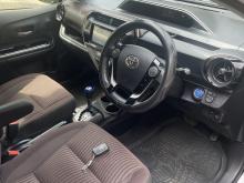 https://riyasewana.com/uploads/toyota-aqua-g-1710185817886.jpg