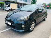 Toyota Aqua G Grade 2013 Car