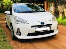 Toyota Aqua G Grade 2012 Car