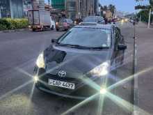 https://riyasewana.com/uploads/toyota-aqua-g-192148004792.jpg
